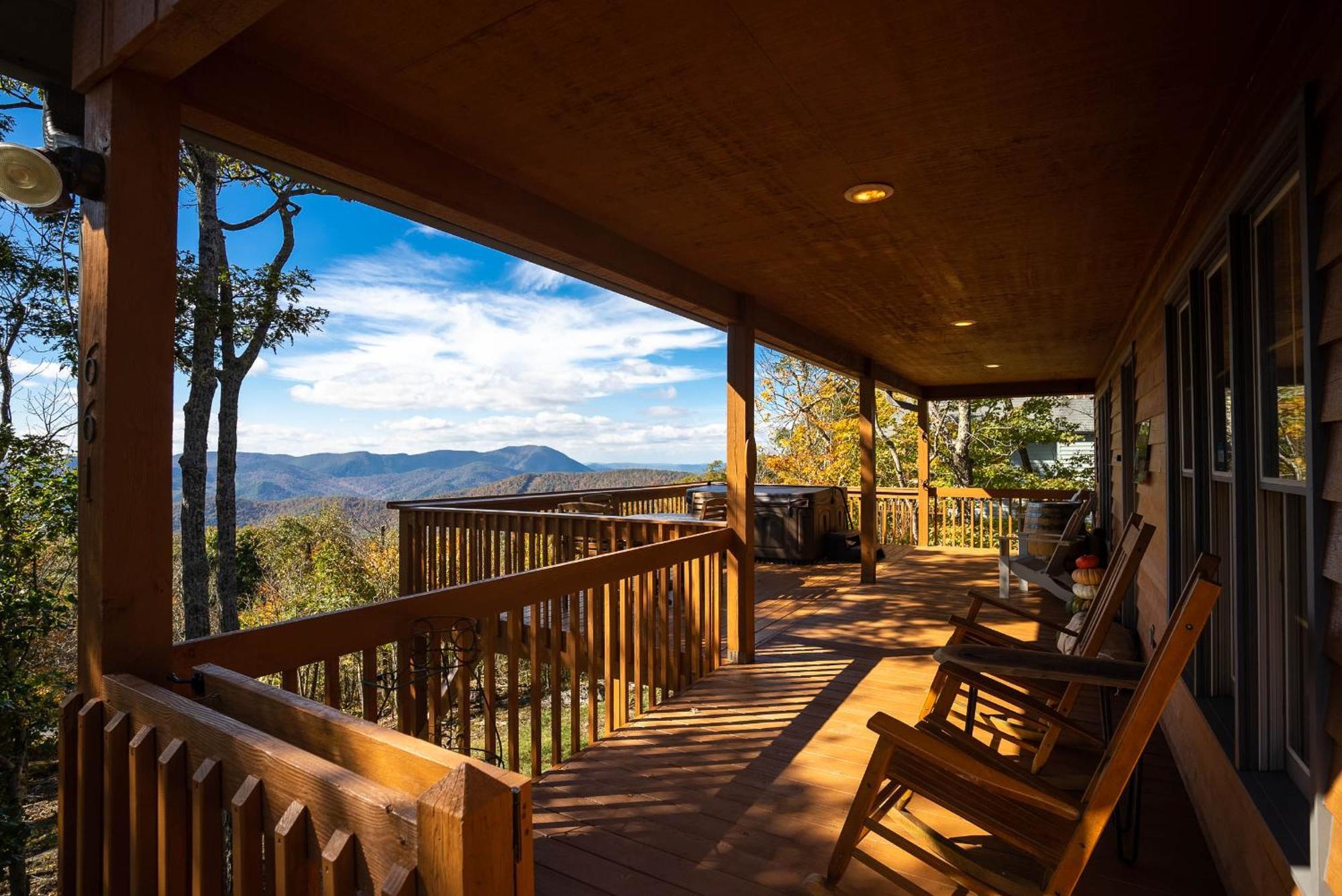 Above The Clouds Villa West Jefferson Luaran gambar